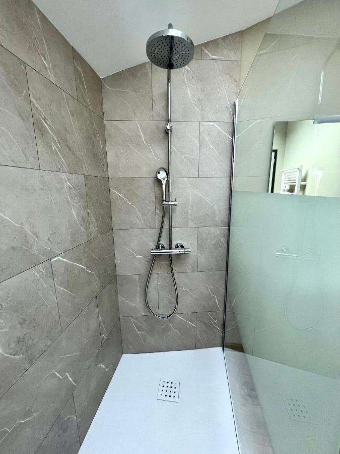 נבר Le Loft Manhattan, En Centre Ville, Proche Sainte Bernadette Avec Parking, Primo C0Nciergerie מראה חיצוני תמונה